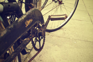 Bicycle rusty chain.